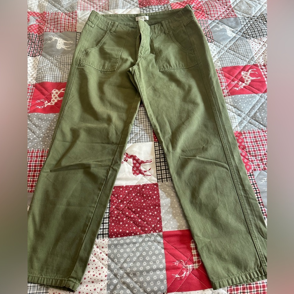 Capri Olive Green Pants size 4
